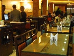 Belsons Taj Mahal Hotel Hyderabad Exterior photo
